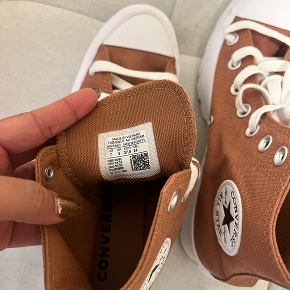 Chunky converse shoes - Picture 11 of 11